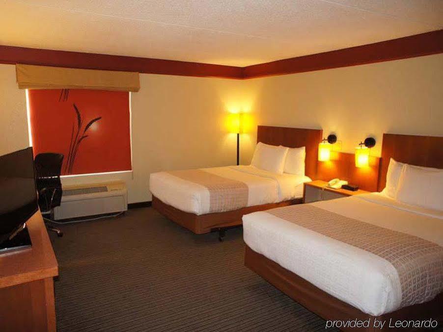 La Quinta By Wyndham Raleigh Crabtree Hotel Luaran gambar